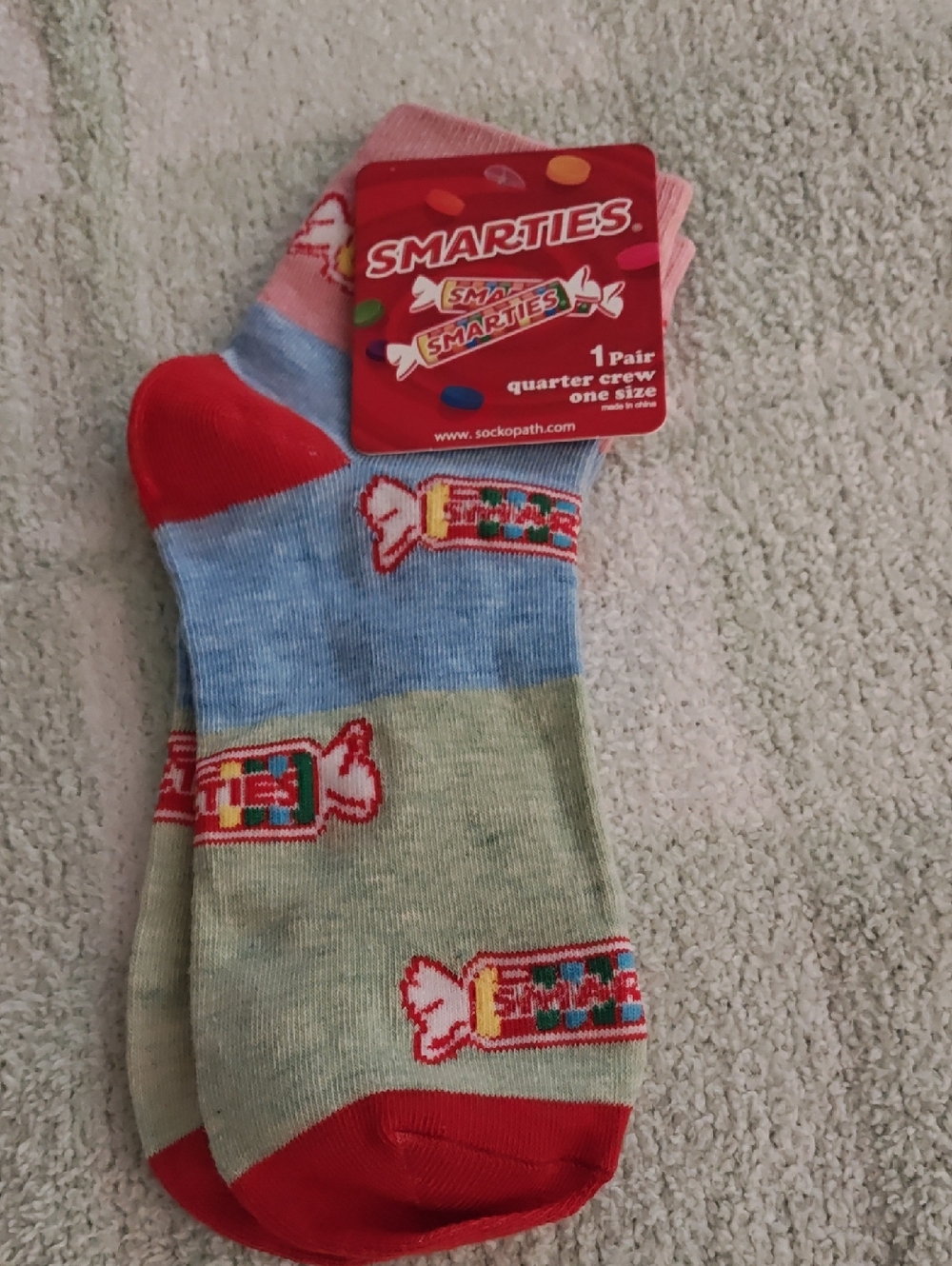Women’s Colorblock Quarter Crew Socks in Red, Blue, Green